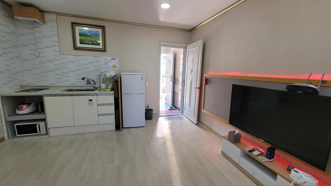 Rg Pension Hadong Екстер'єр фото